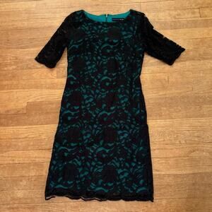 Madison Leigh black lace green knee length 1/2 sleeve sheath dress size 6 b25